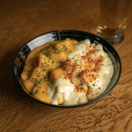 Patatas bravas divorciadas